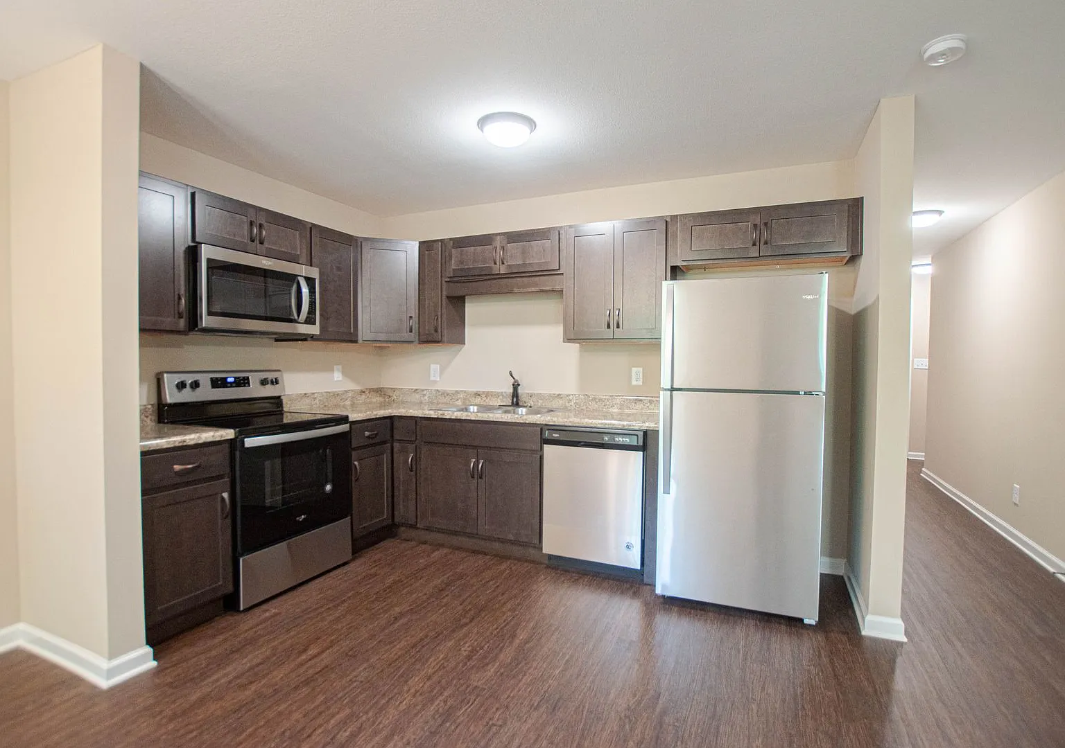 222 Smithson Lane — Photo 3