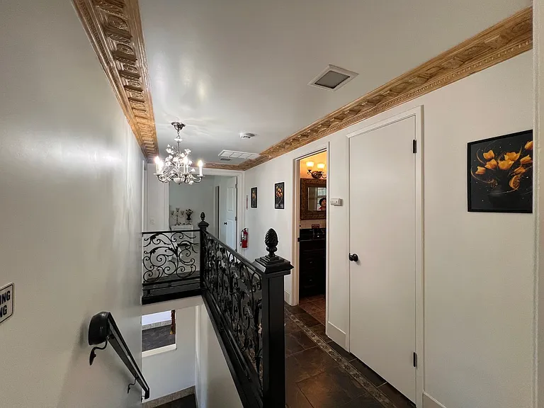 912 Yosemite Ln — Photo 18