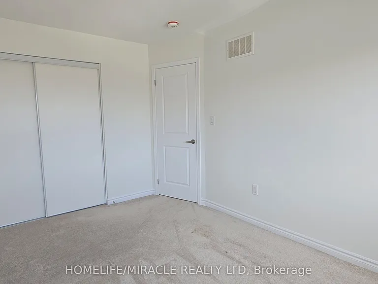 25 Phyllis Dr — Photo 19