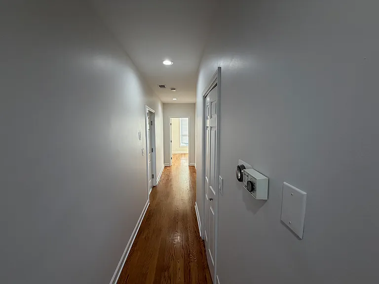 1347 N Sedgwick St #4N — Photo 10