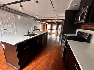 9 1st St #1, Troy, NY 12180