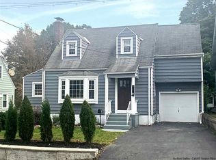 98 N Grand Ave, Poughkeepsie, NY 12603