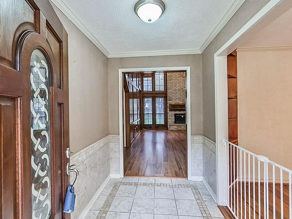 3rd image of 13535 Raven Hill Dr