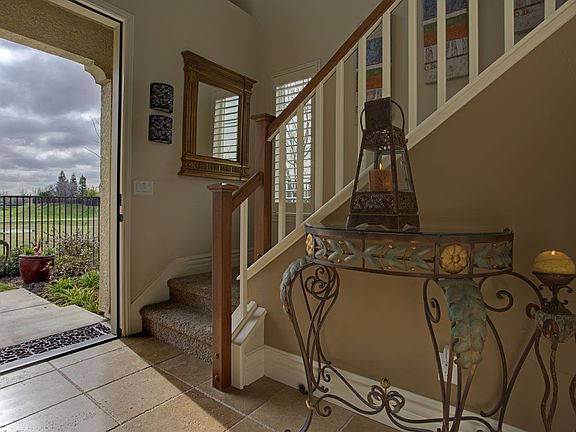4th image of 246 Chambord Way