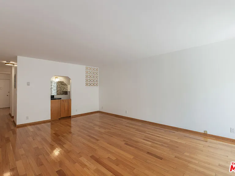 1411 N Harper Ave #6 — Photo 15