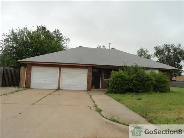 708 N Dillon Ave, Moore, OK 73160