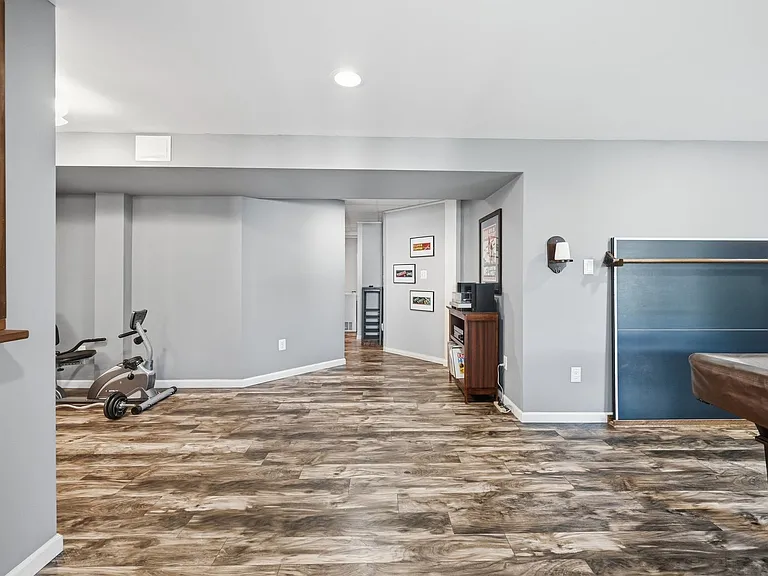 753 Bonnie Ridge Dr NE — Photo 18