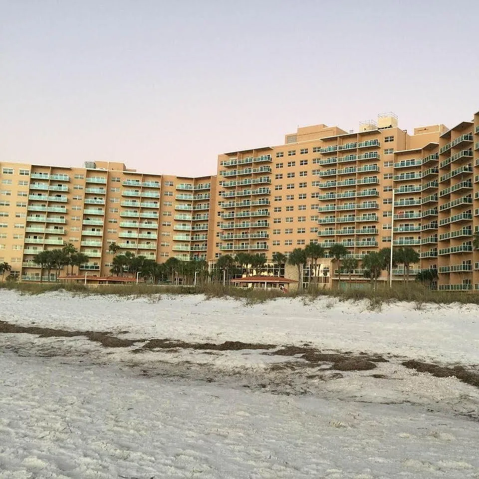 Mandalay Ave, Clearwater — Photo 1