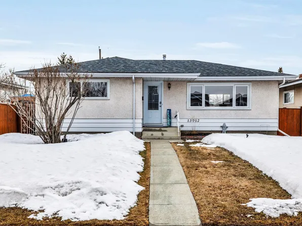 13012 79th St NW, Edmonton, AB T5C 1J3