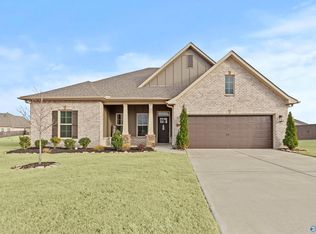 101 Midpark Dr, Meridianville, AL 35759