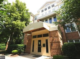 12915 Alton Sq APT 303, Herndon, VA 20170