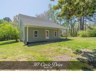 317 Circle Dr, Baxter, TN 38544