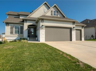 8020 NE 102nd St, Kansas City, MO 64157