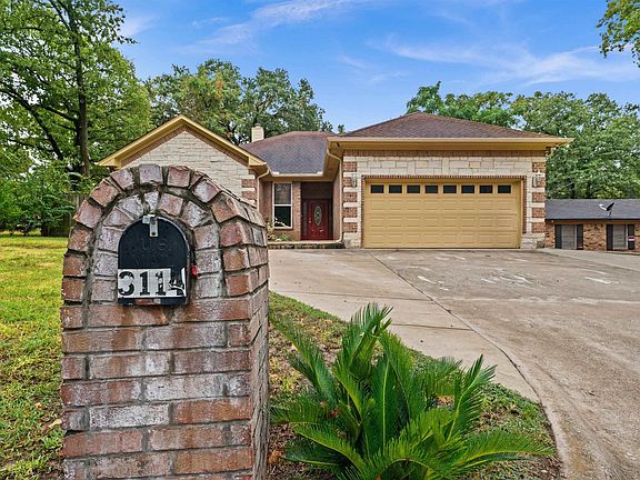 4th image of 3114 Rolling Hill Dr