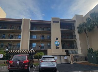90 Highland Ave, Tarpon Springs, FL 34689