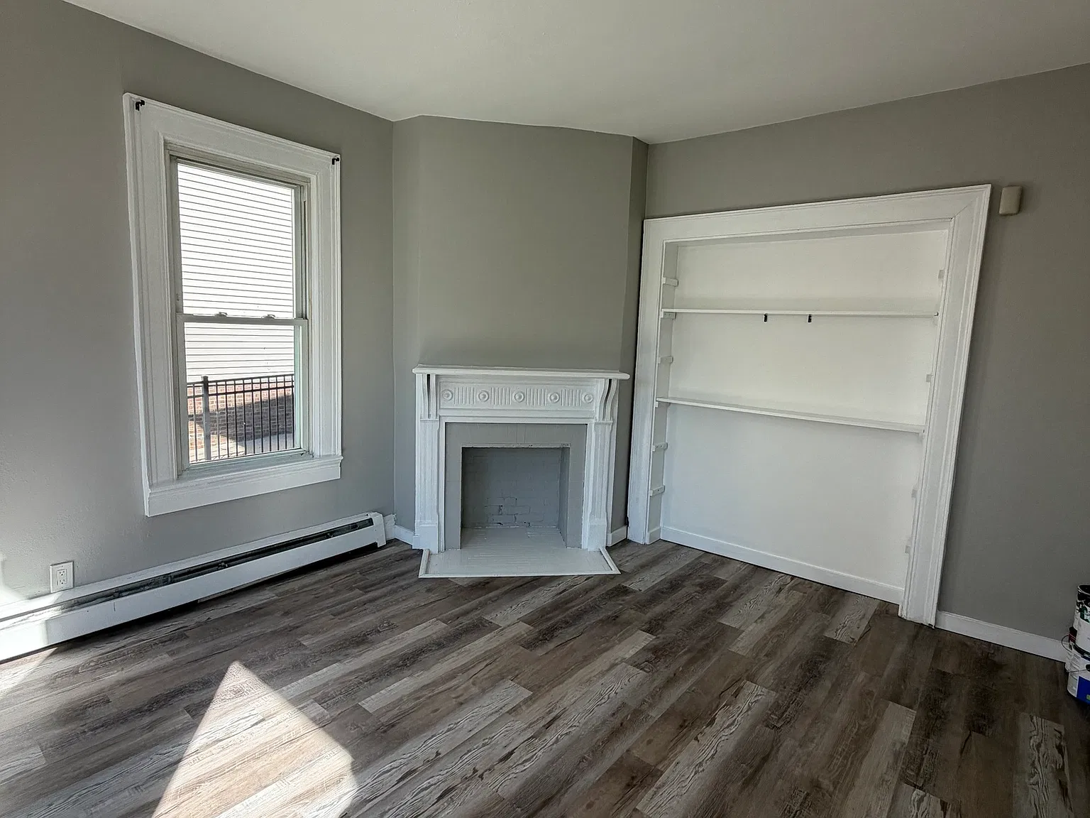 1 bed, 1.0 bath, 700 sqft, $1,350 — Photo 4
