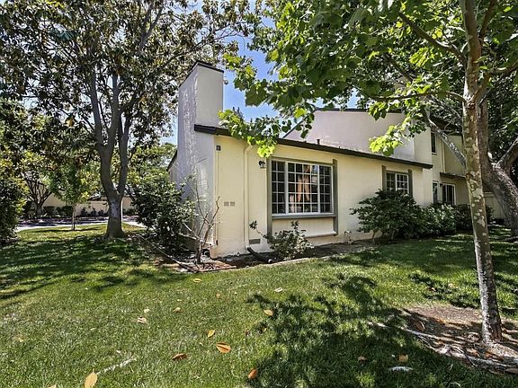 4th image of 6071 Elmbridge Dr