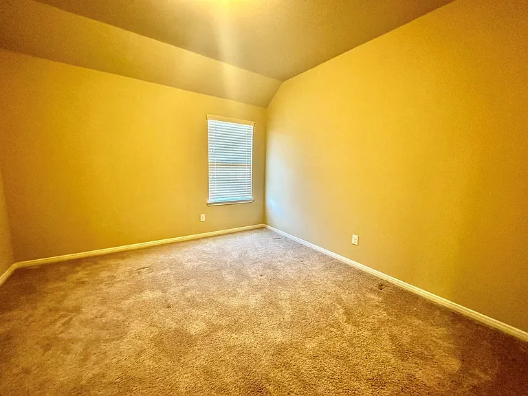 22407 Ebbets Field Dr — Photo 26