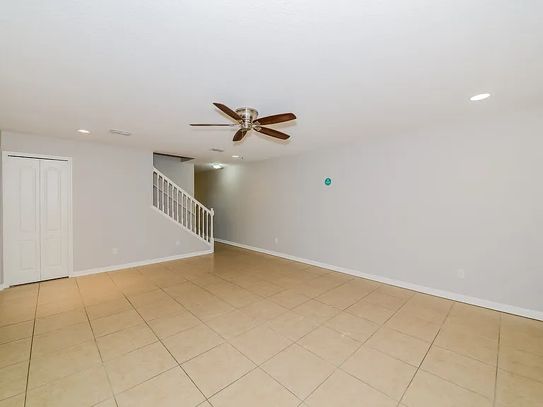 2305 50th Street Cir E — Photo 5