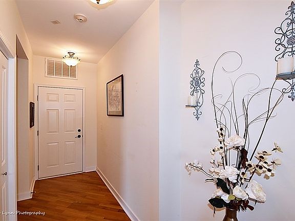 2nd image of 2676 Stone Cir Unit 102