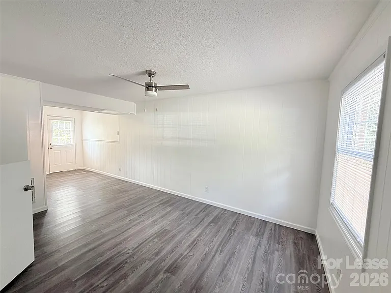 120 Ethel Dr #7 — Photo 2