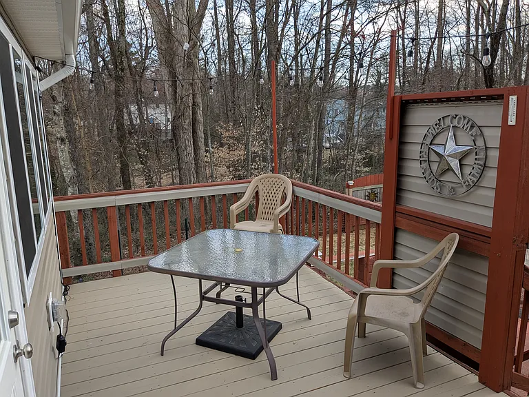 1701 Clooney Ln — Photo 21