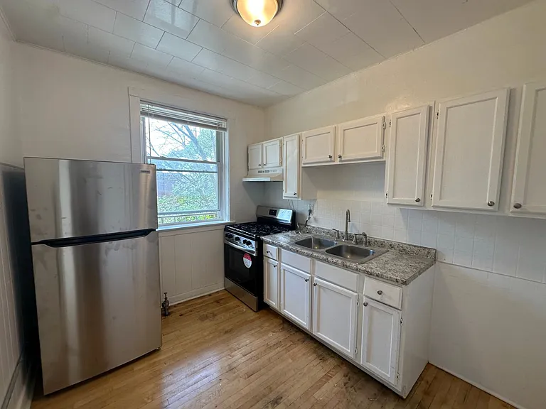 4904-08 N Saint Louis Ave #2S — Photo 9