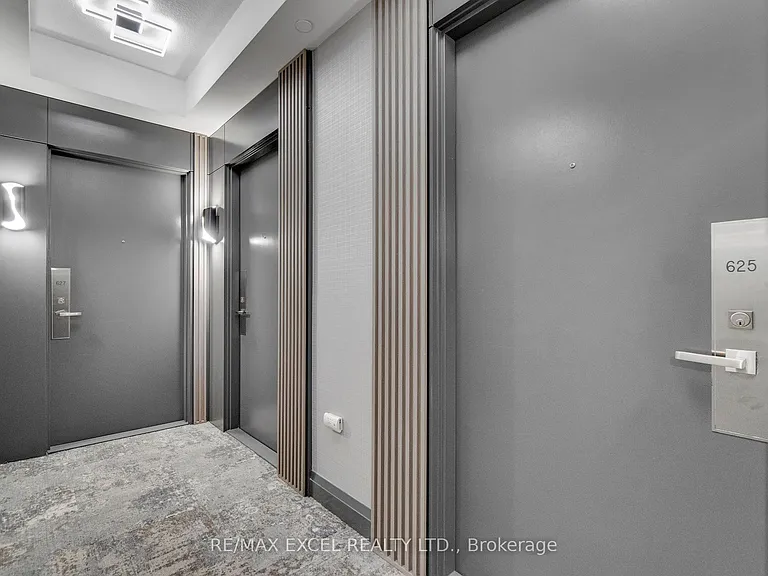 7161 Yonge St #625 — Photo 10