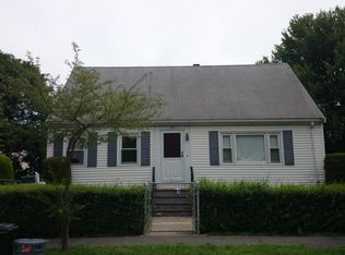 106 Westmoor Rd, West Roxbury, MA 02132