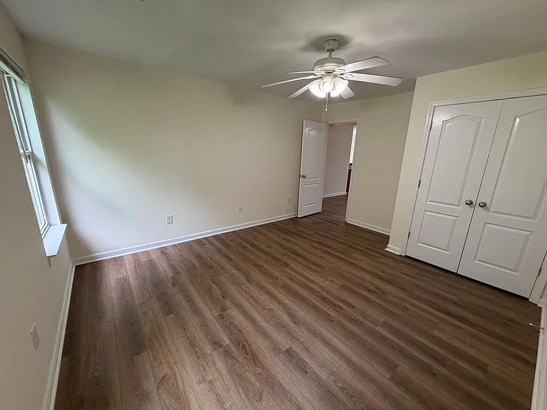 161-163 Melody Ln NW — Photo 11