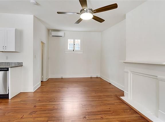5th image of 631 Toulouse St Unit E