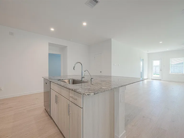 4303 Whitefish Ln — Photo 13