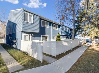 251 E 90th Ave SE #21, Calgary, AB T2J 0A4
