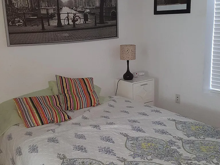 330 SW 20th St #3 — Photo 6
