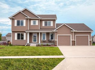619 SW Springfield Dr, Ankeny, IA 50023