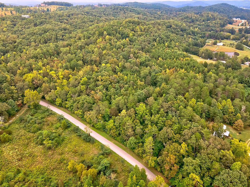 1st image of 724 Smalley Ln Lot 47R