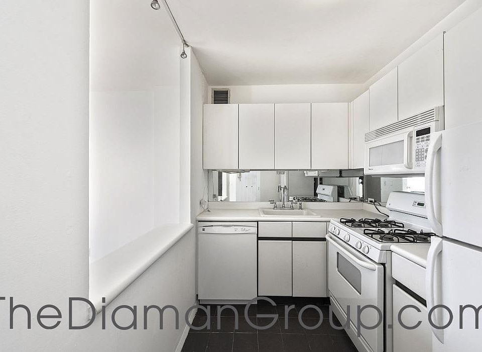 1st image of 21 S End Ave APT 533