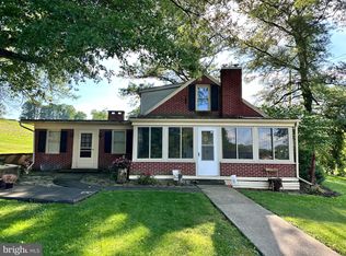 107 Raccoon Valley Rd, Millerstown, PA 17062