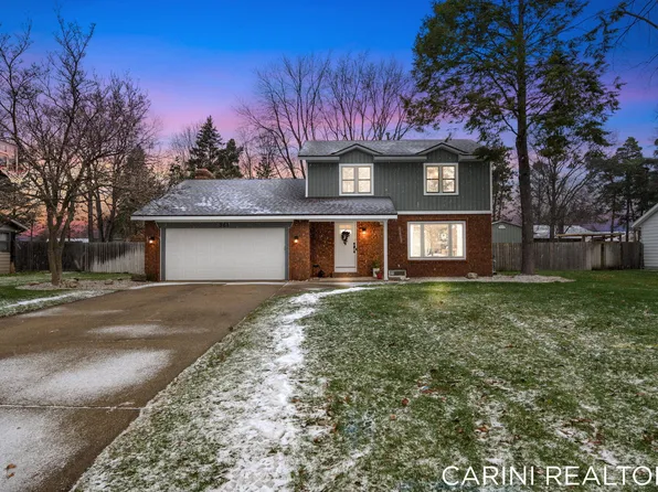 361 Evergreen Dr, Holland, MI 49424