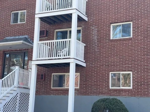 616 Boston Post Rd E APT 9, Marlborough, MA 01752