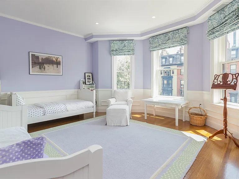 212 Beacon St #2 — Photo 17