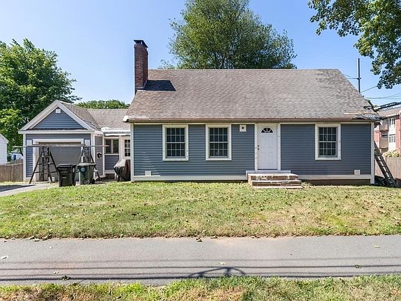 2nd image of 34 Heather St