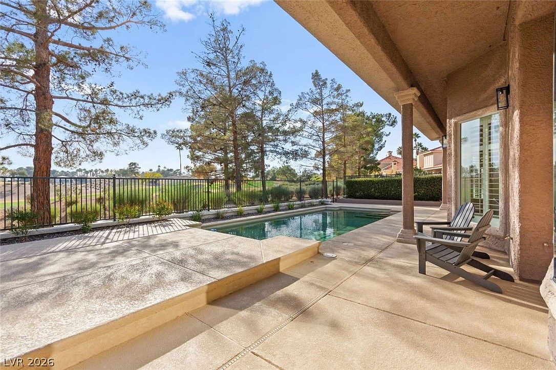 8649 Robinson Ridge Dr