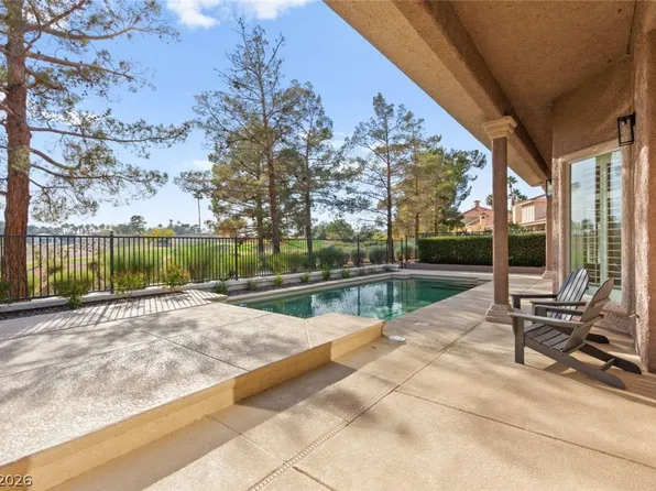 8649 Robinson Ridge Dr, Las Vegas, NV 89117