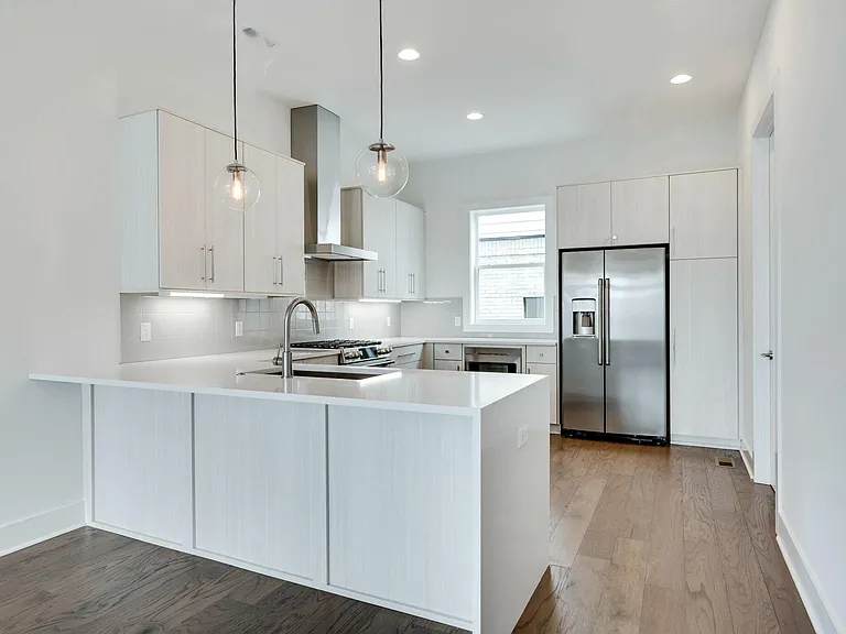 660 Hamilton Ave — Photo 9