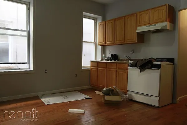 Rented by Rennit Inc. | media 35