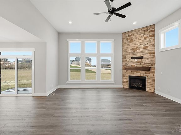 7th image of this home