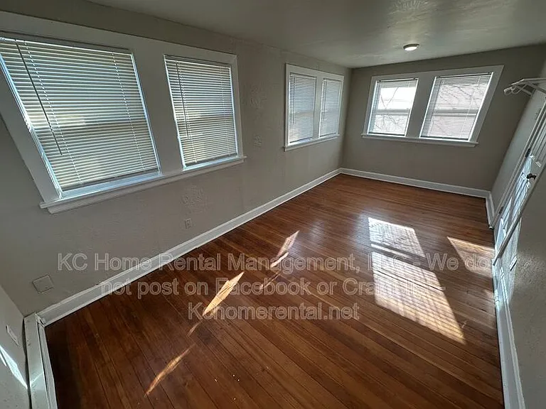 2947 York St #2 — Photo 15