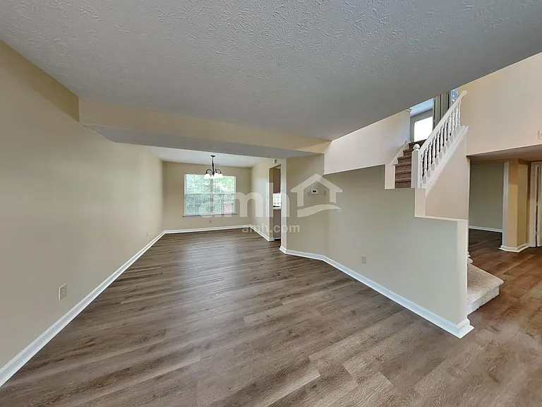 4002 Cherry Blossom Blvd — Photo 9