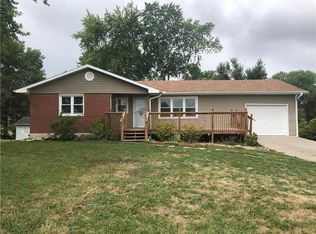 1412 N Thornton St, Richmond, MO 64085